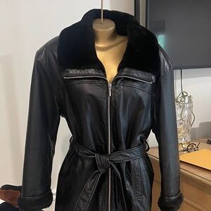Wilsons Leather Black Faux Fur Collar Belted Leather Jacket L